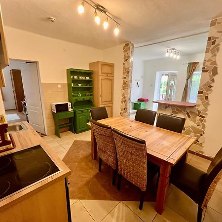 Francesco Apartmanhaz Веленце Екстериор снимка