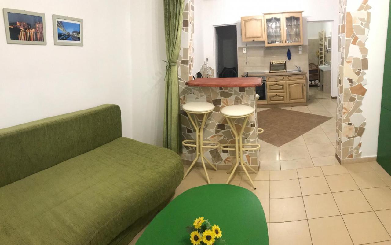 Francesco Apartmanhaz Веленце Екстериор снимка