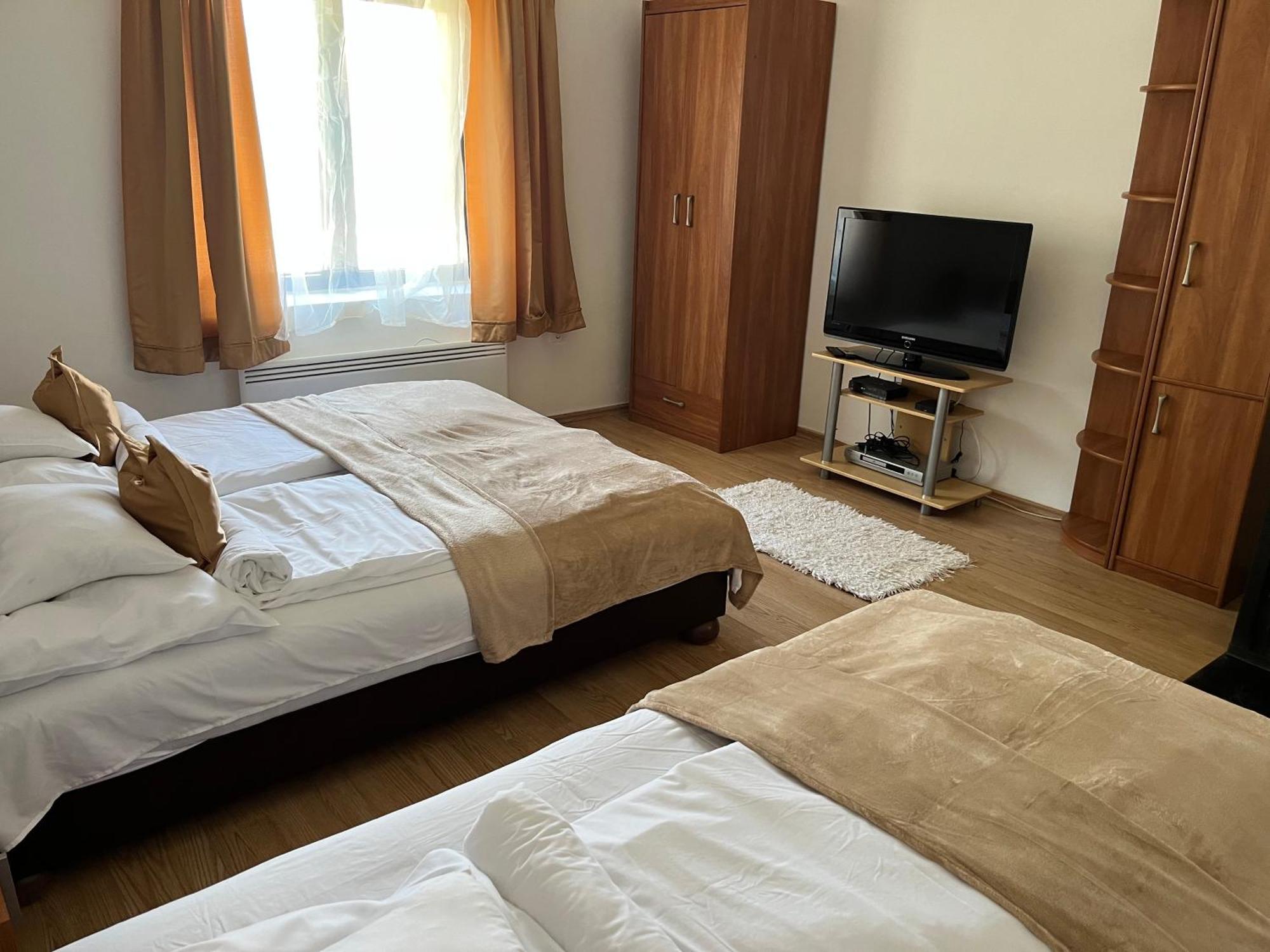 Francesco Apartmanhaz Веленце Екстериор снимка